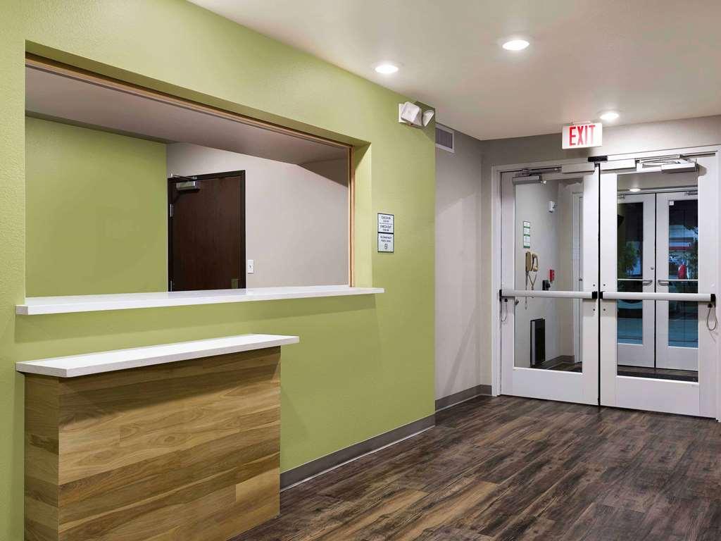 Woodspring Suites Seattle Редмънд Интериор снимка